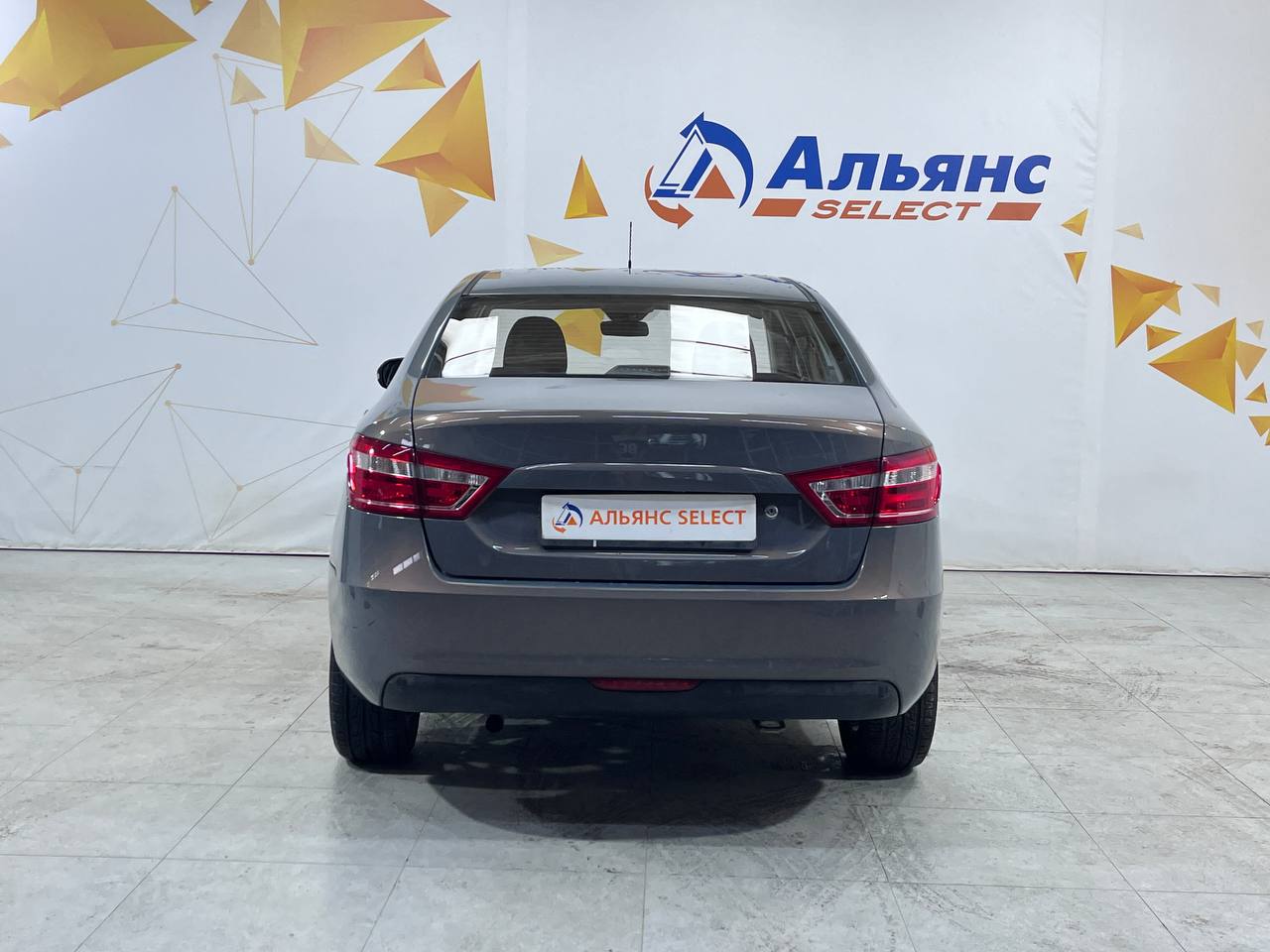 LADA VESTA