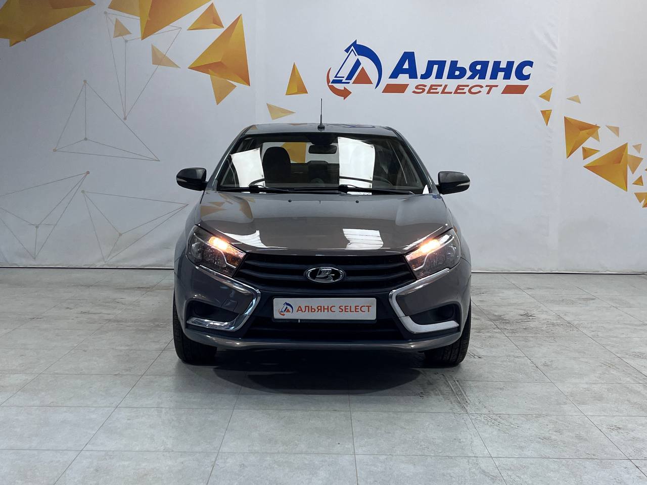 LADA VESTA