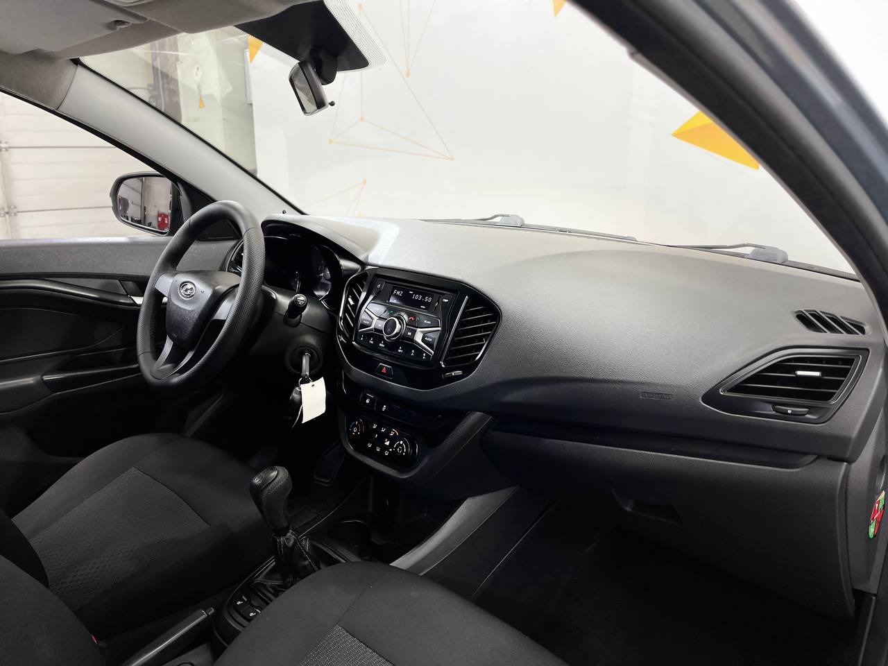 LADA VESTA