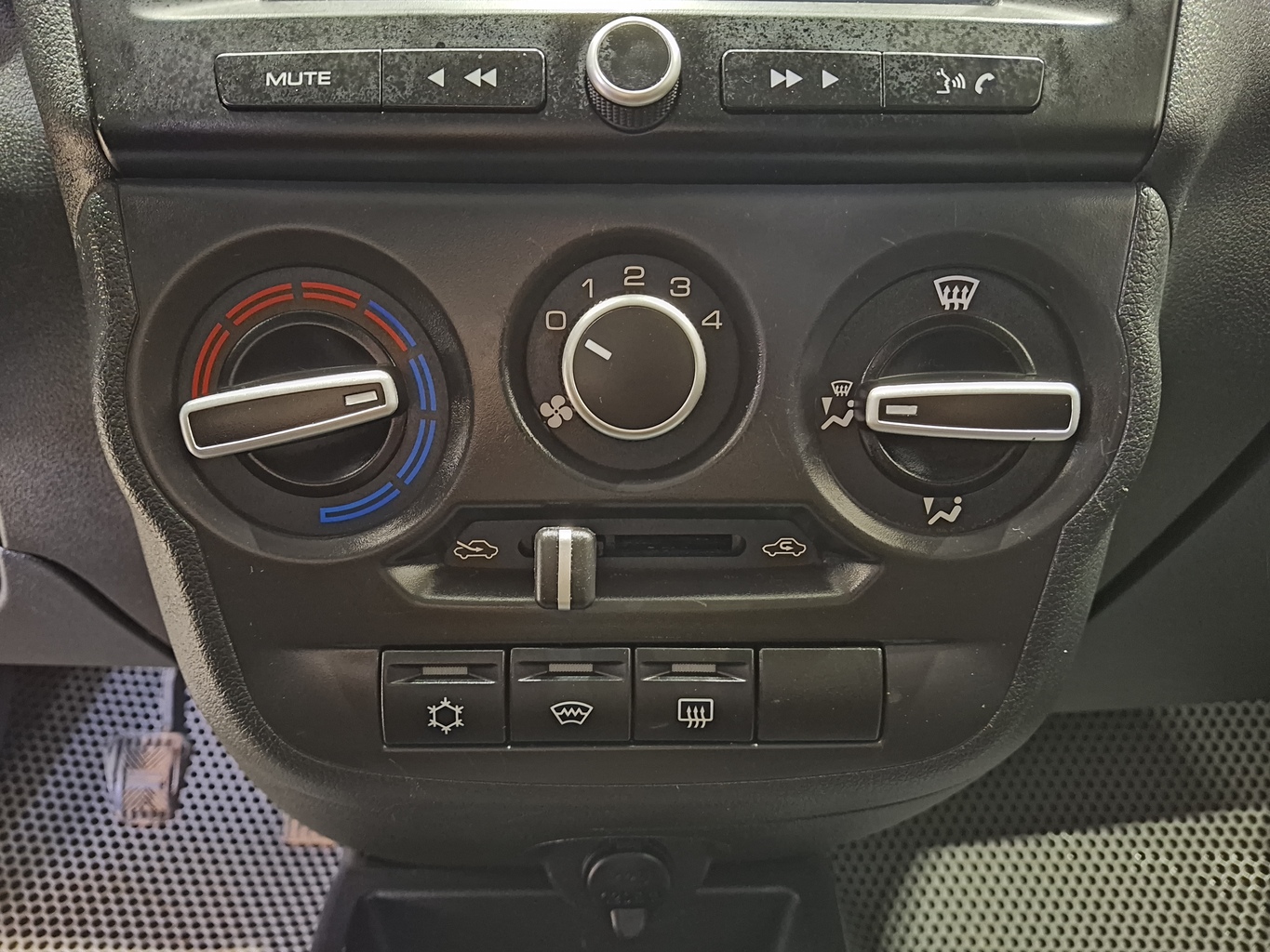 LADA GRANTA
