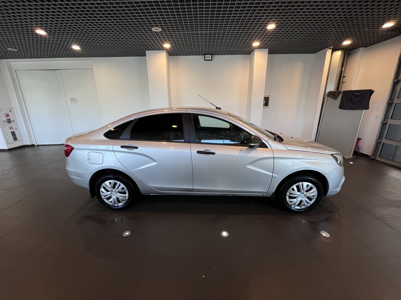 LADA VESTA