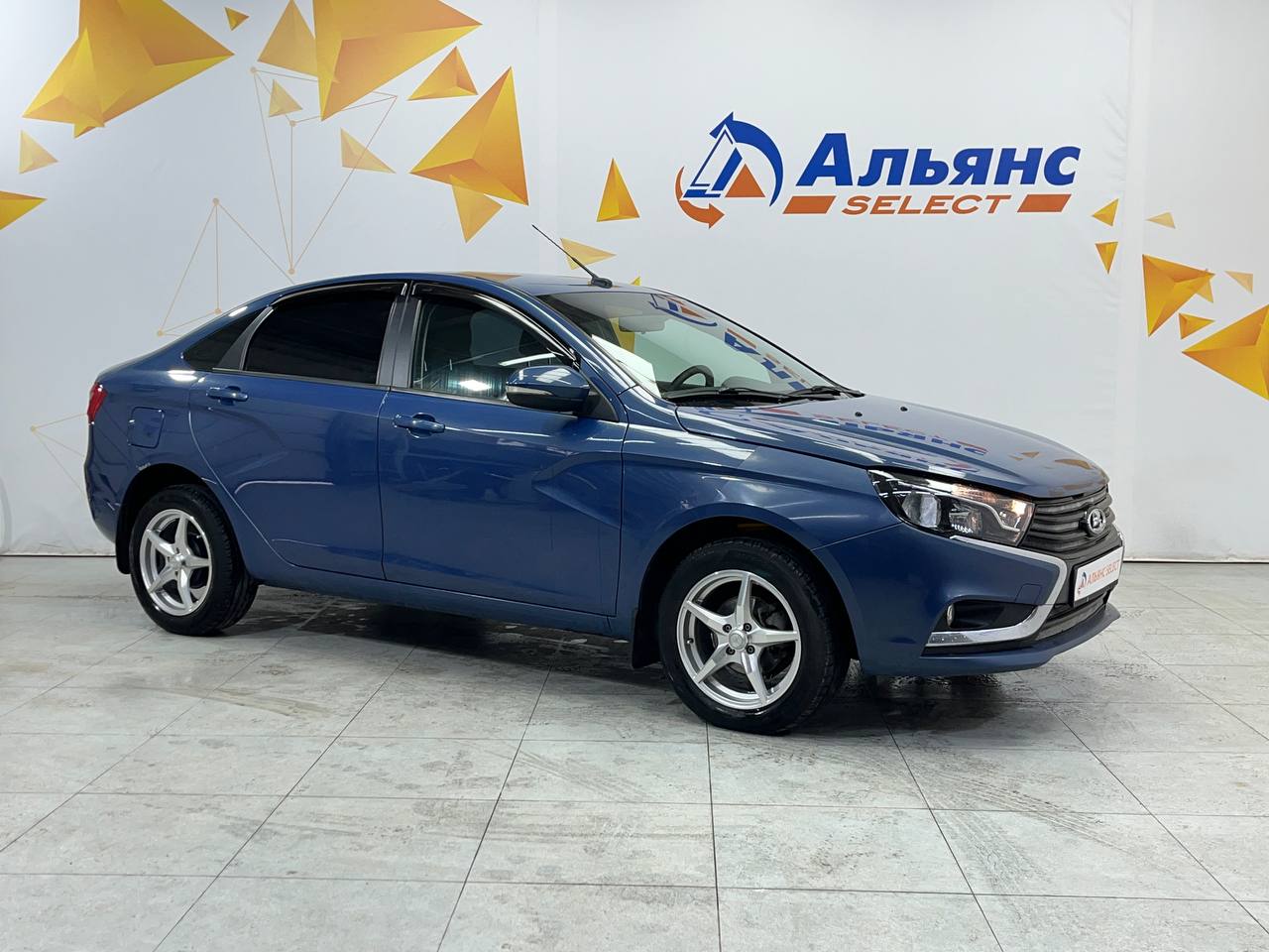 LADA VESTA