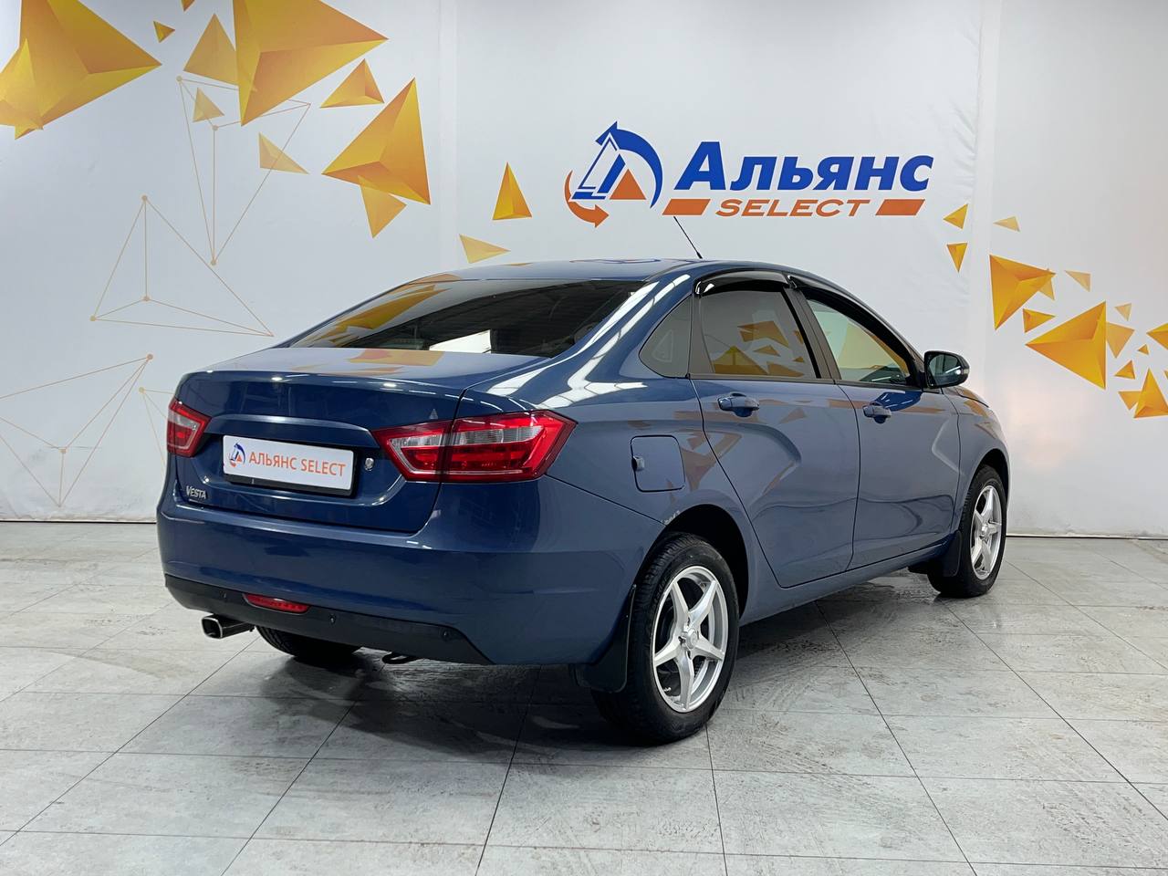 LADA VESTA