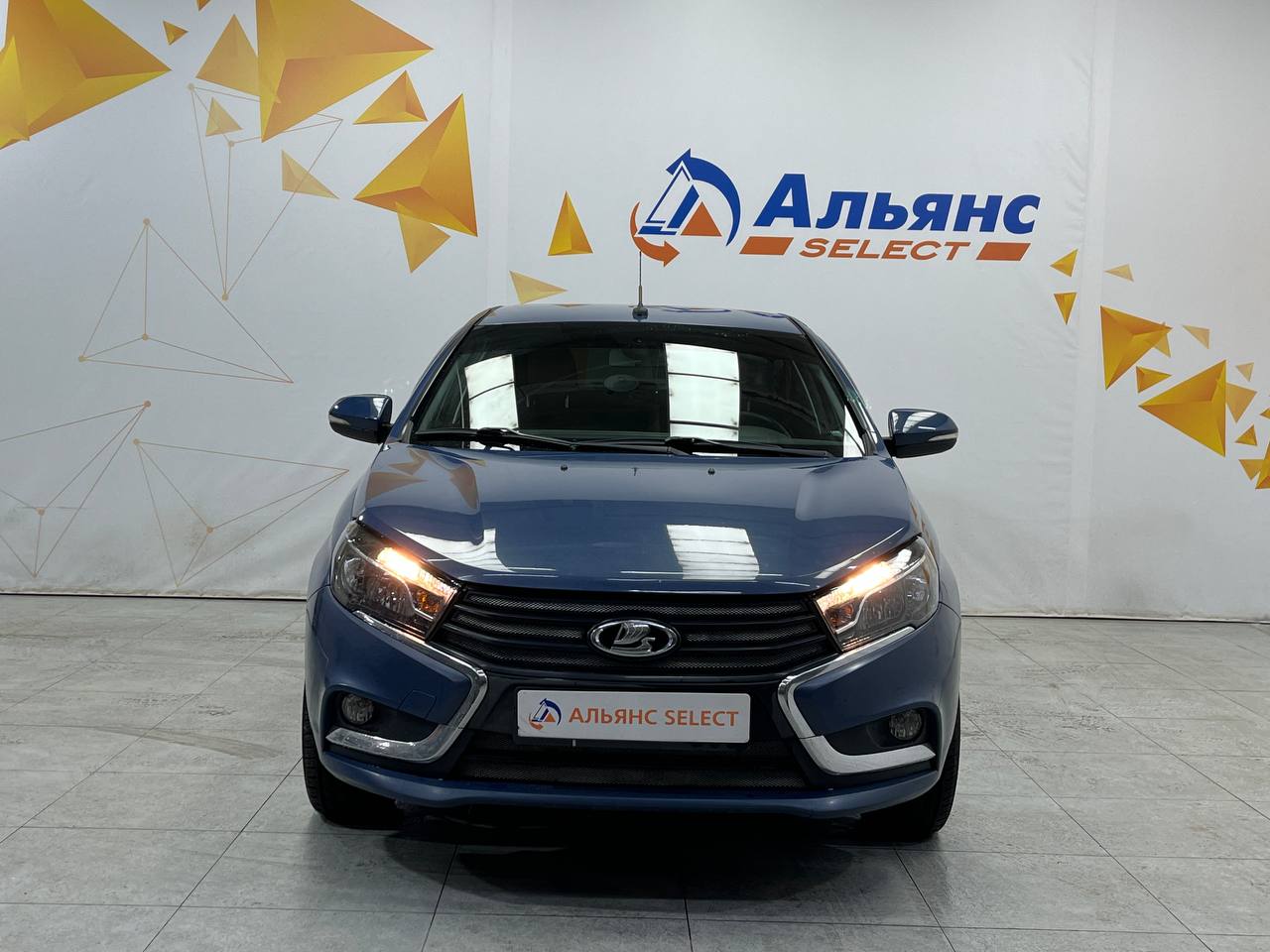 LADA VESTA