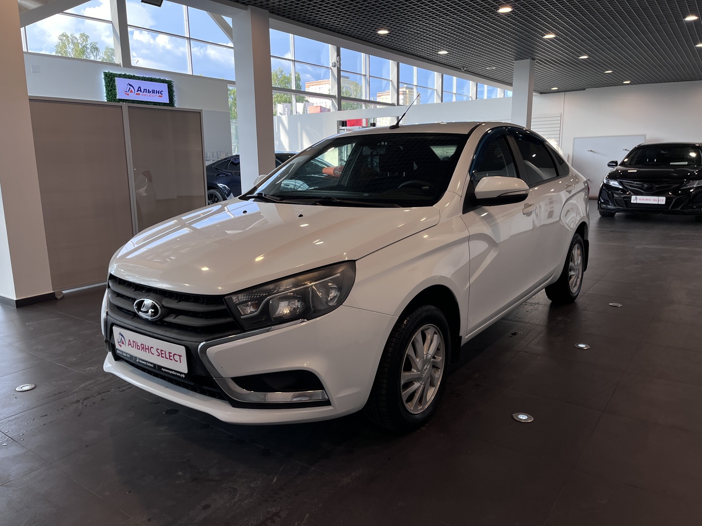 LADA VESTA
