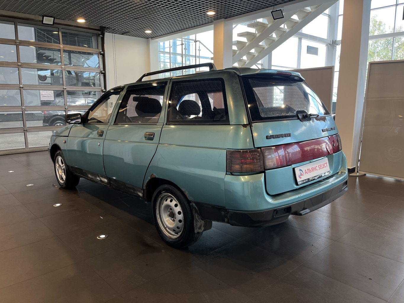 LADA 2111
