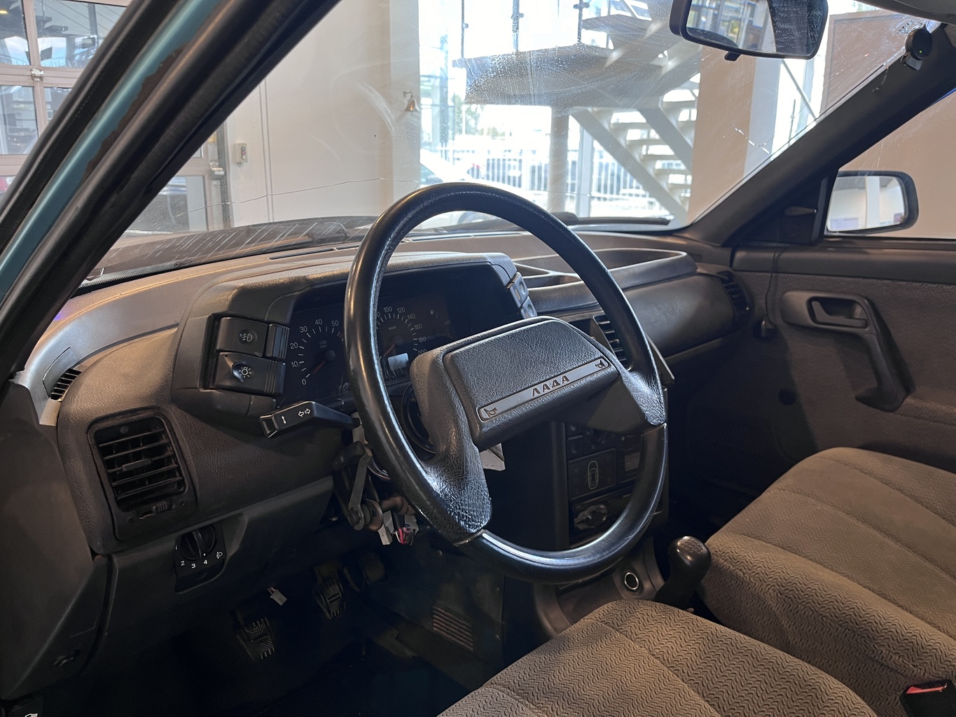 LADA 2111