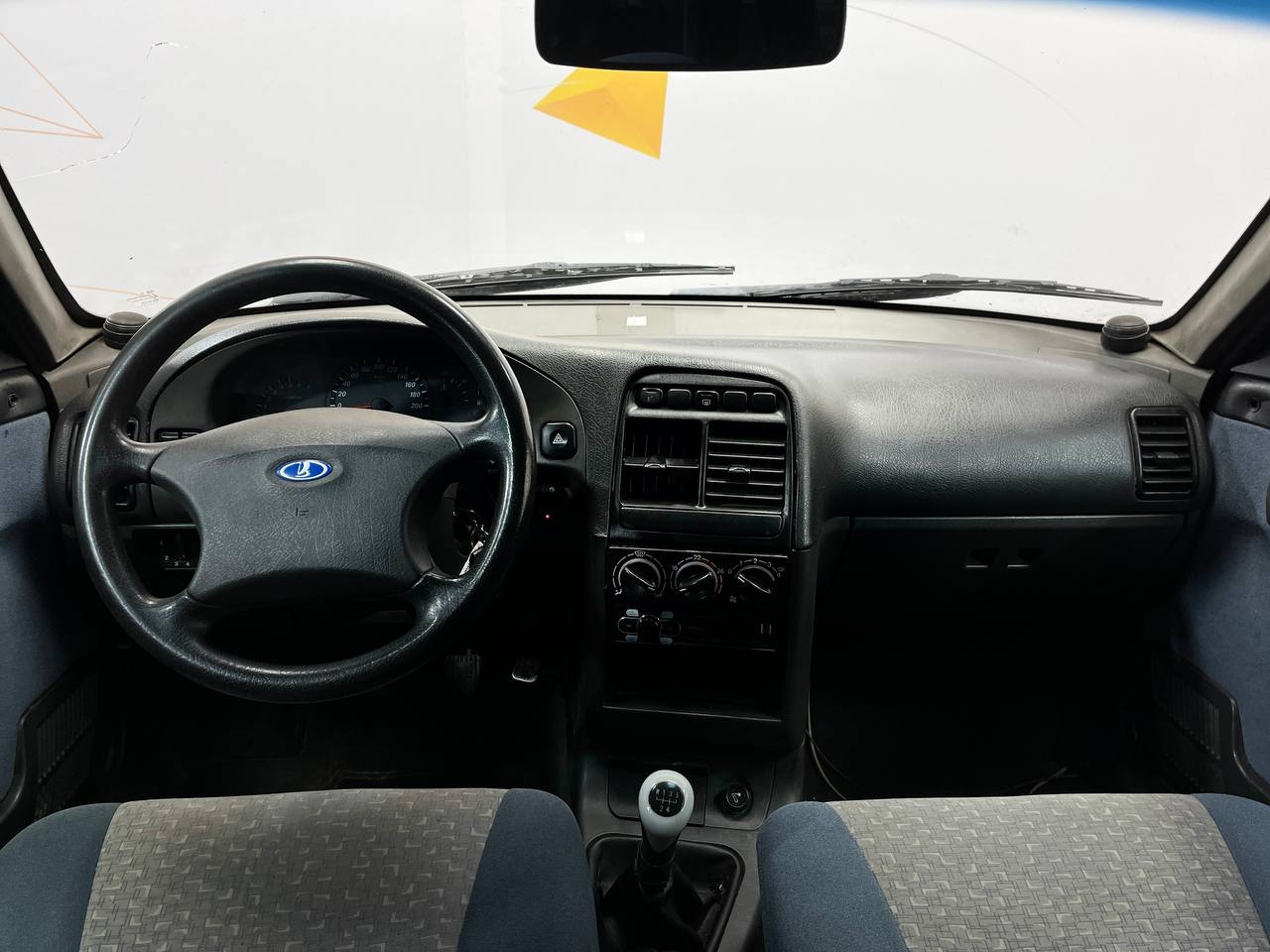 LADA 2110