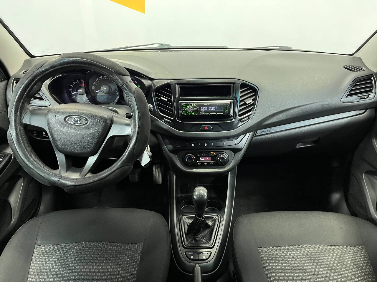 LADA VESTA
