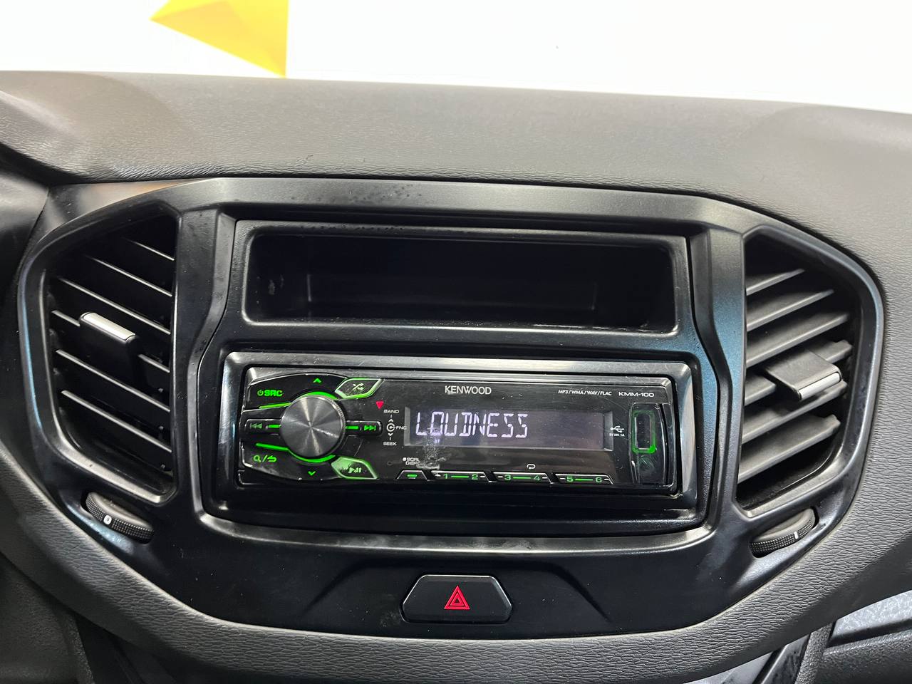 LADA VESTA