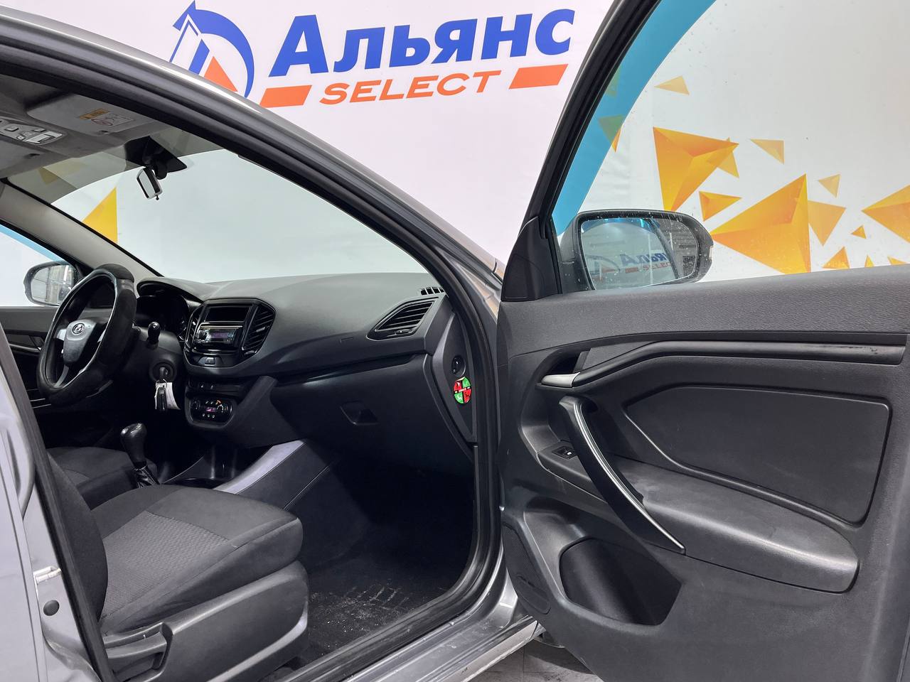 LADA VESTA