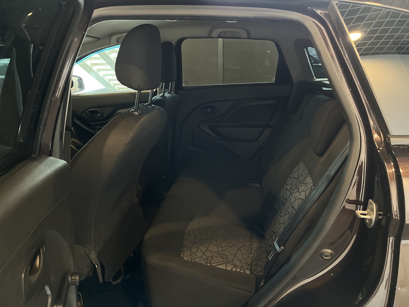 LADA XRAY