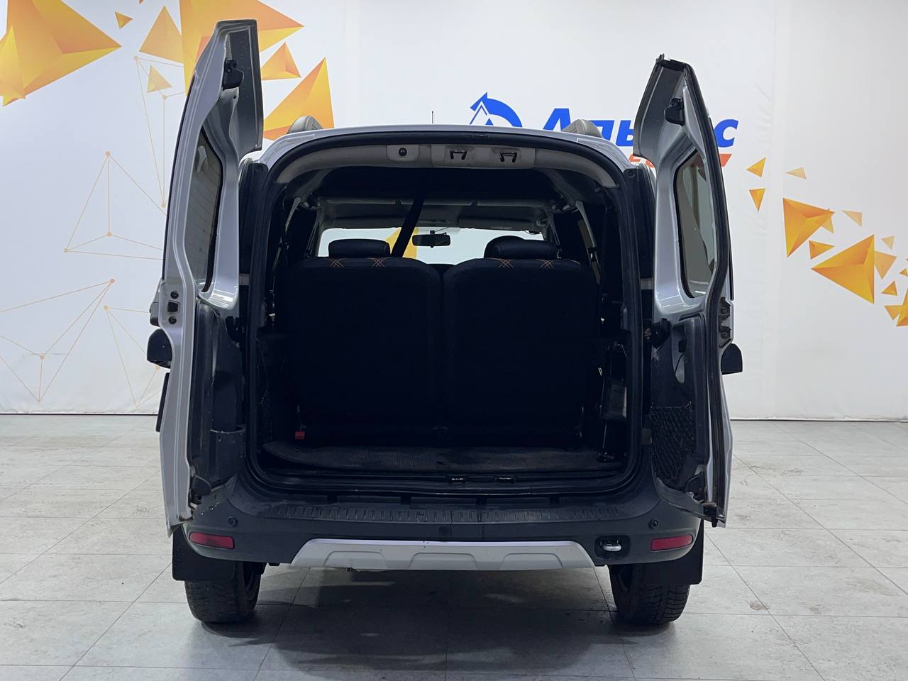 LADA LARGUS