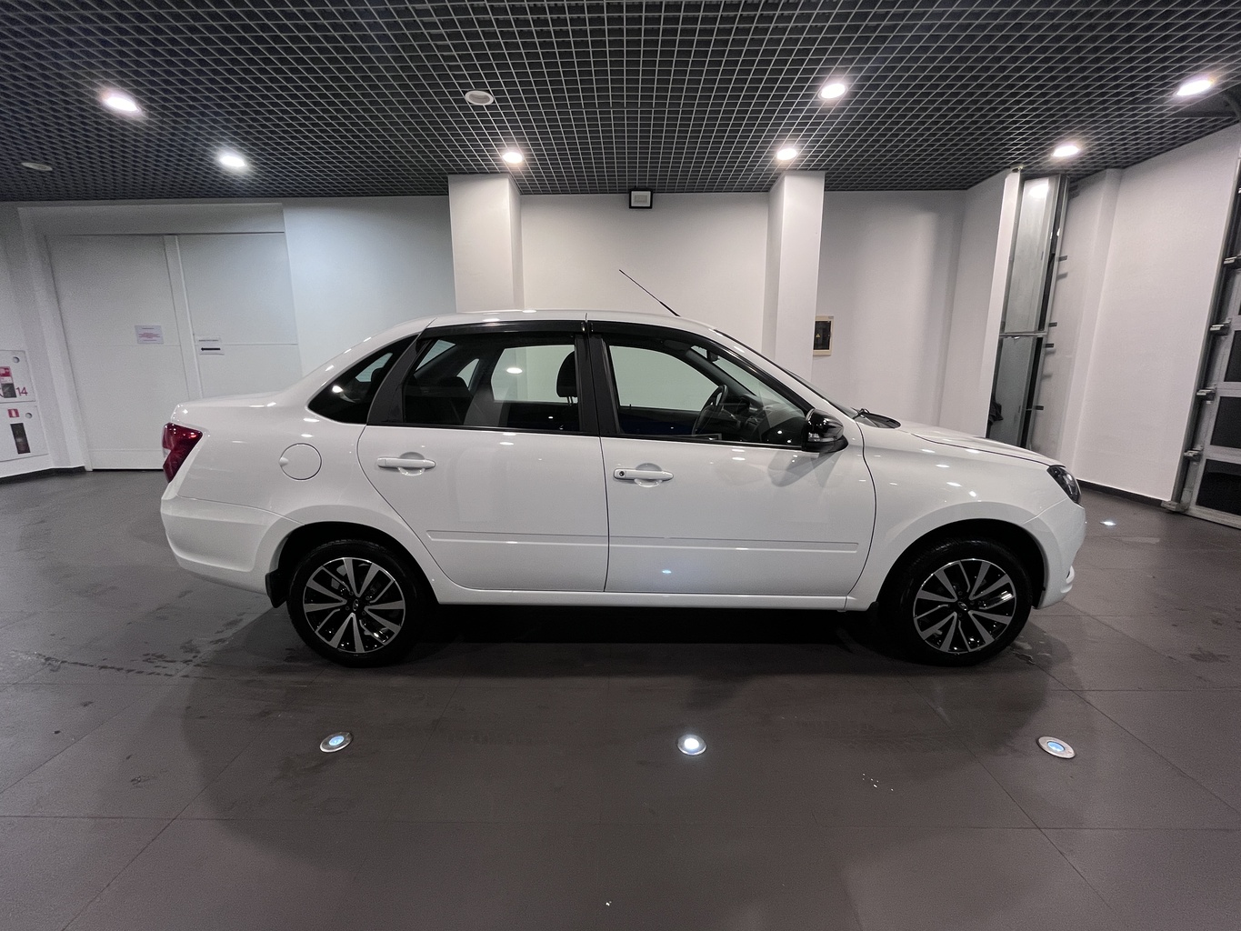 LADA GRANTA