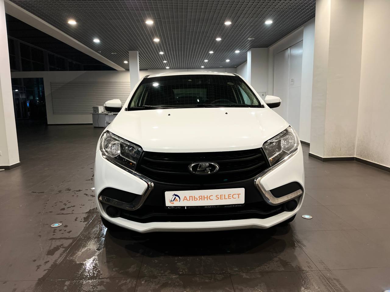 LADA XRAY