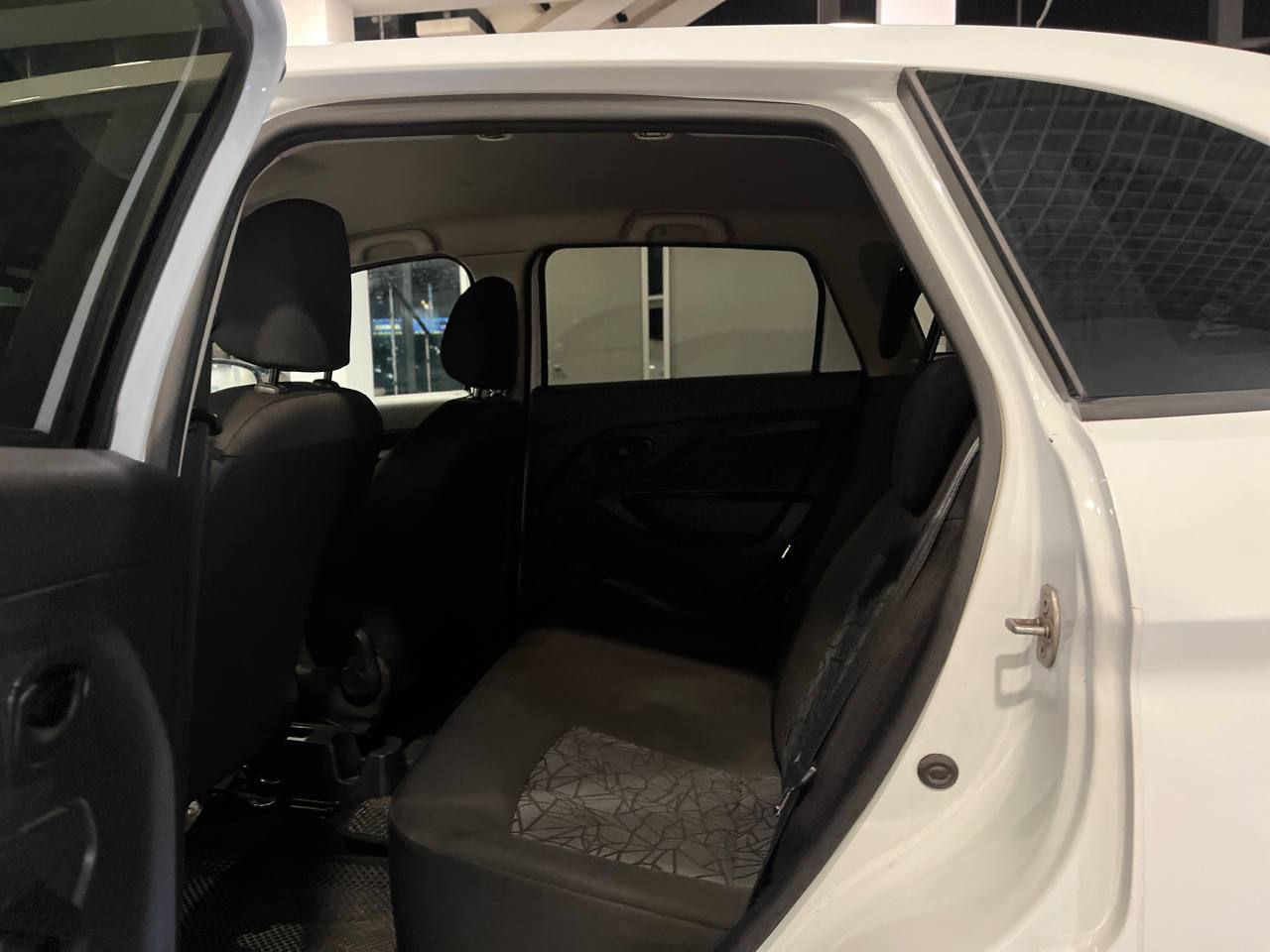 LADA XRAY