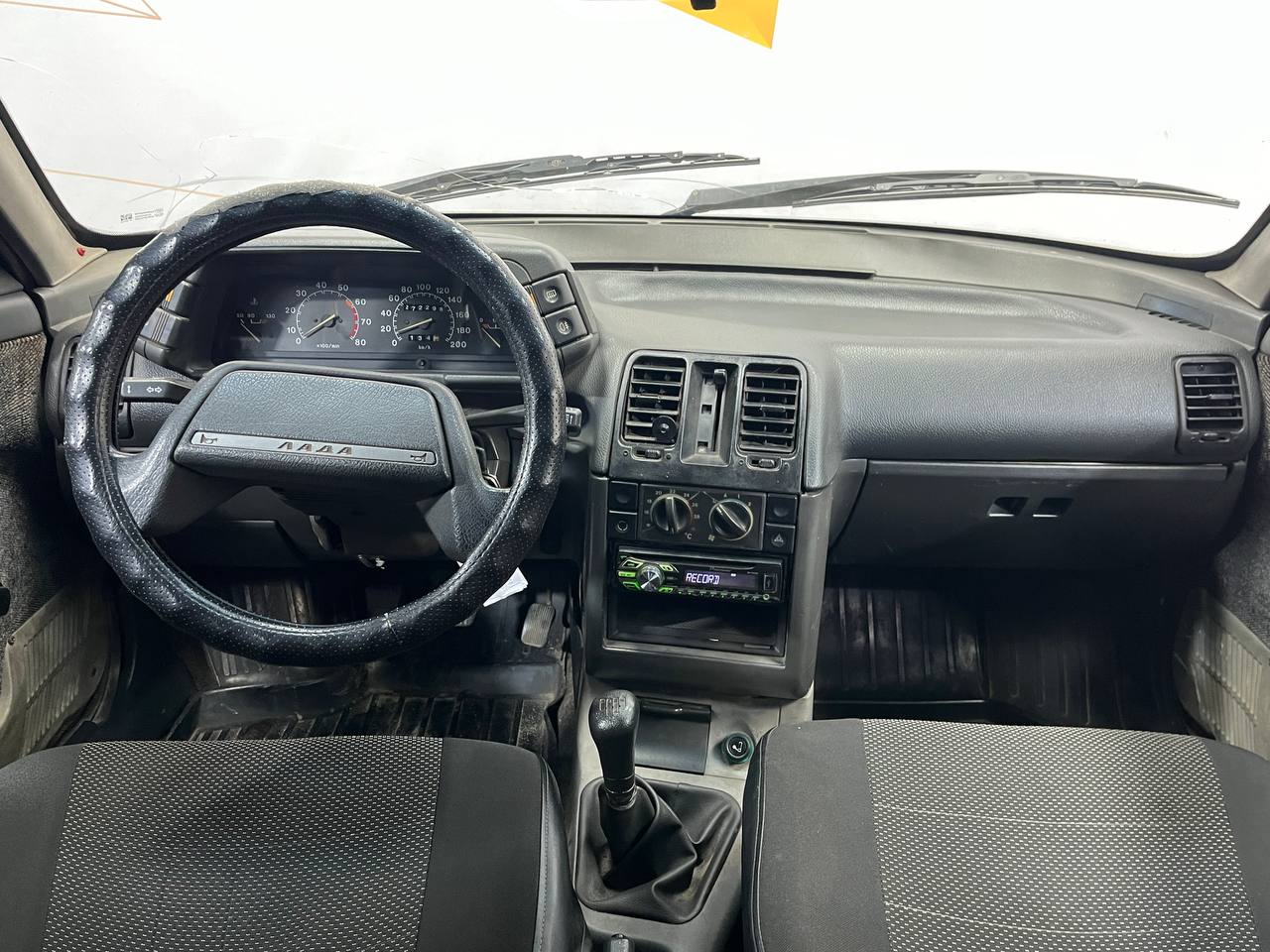 LADA 2110