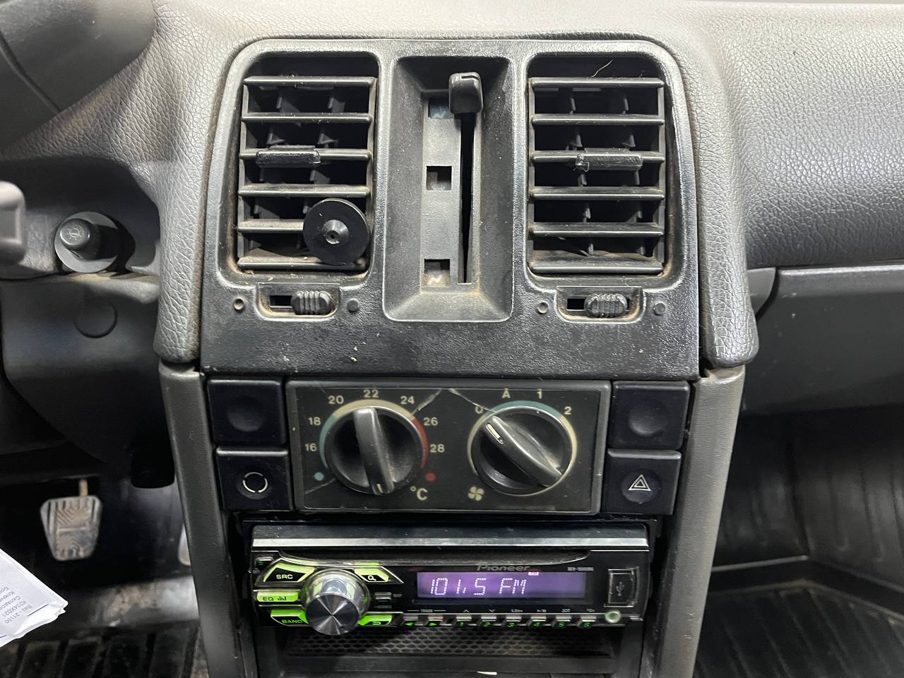 LADA 2110