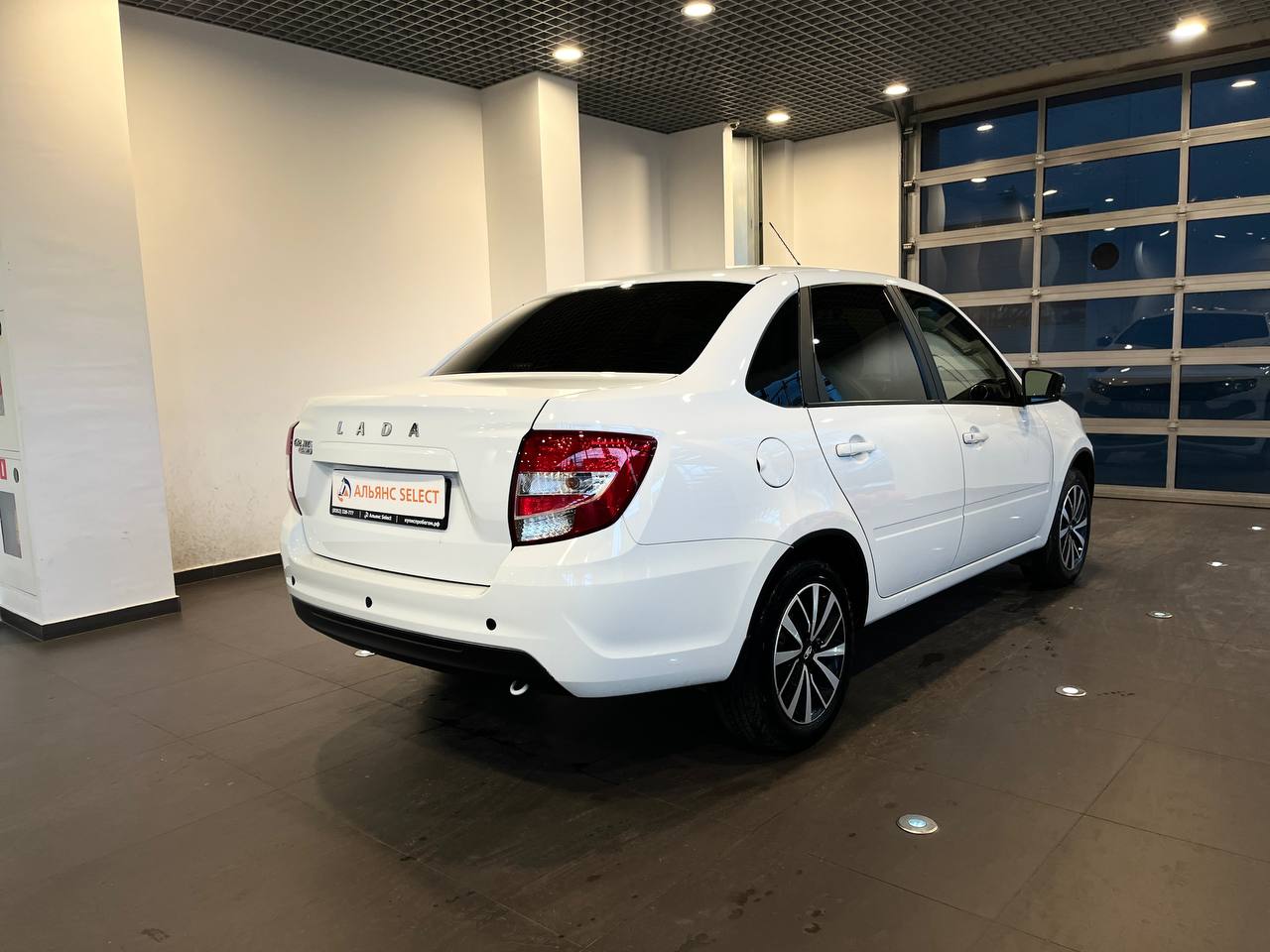 LADA GRANTA
