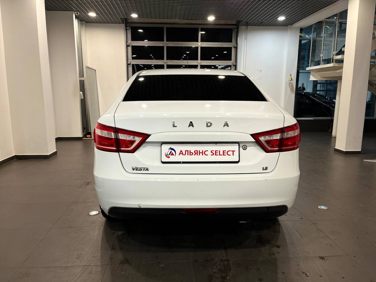 LADA VESTA