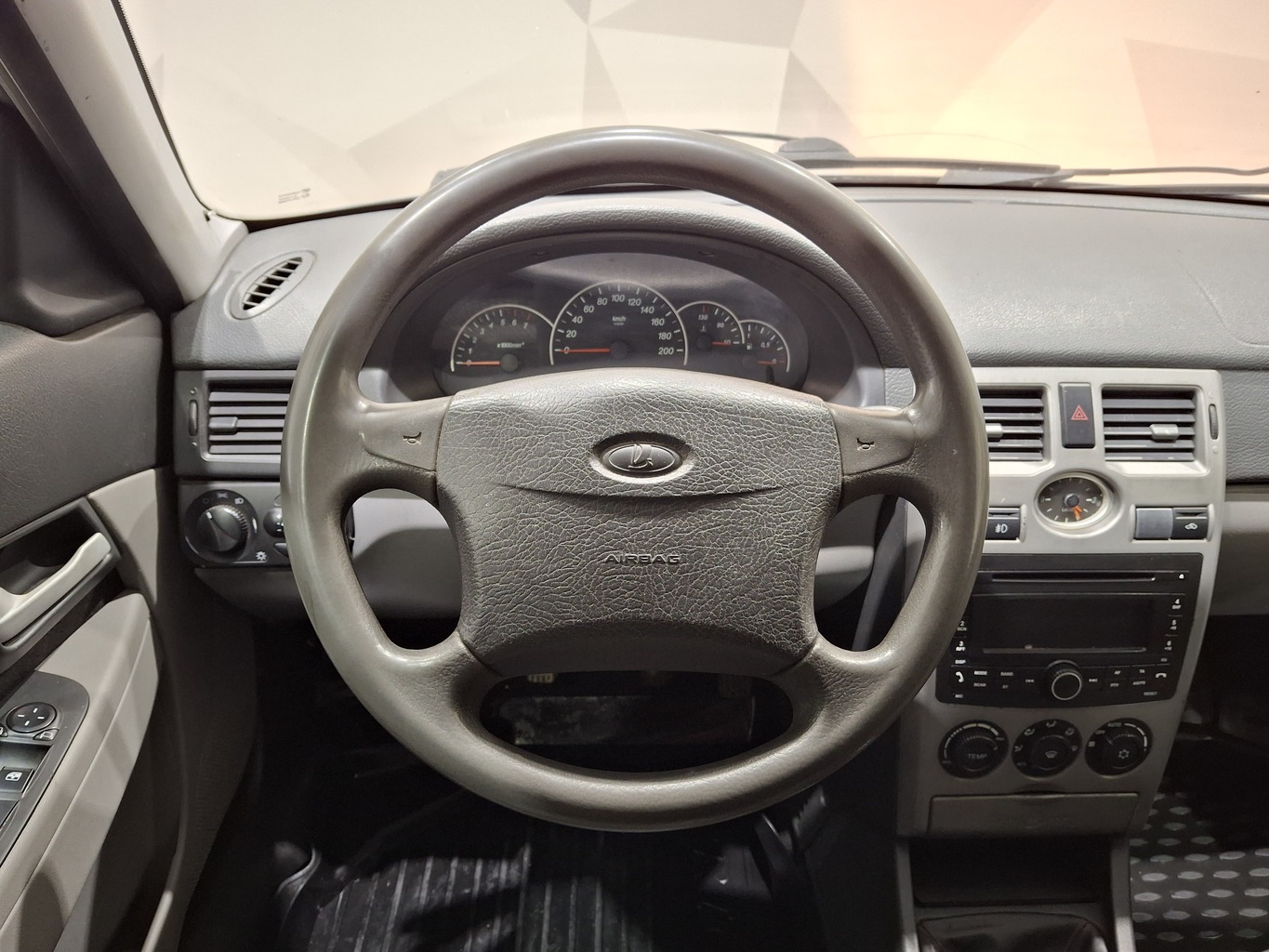LADA PRIORA