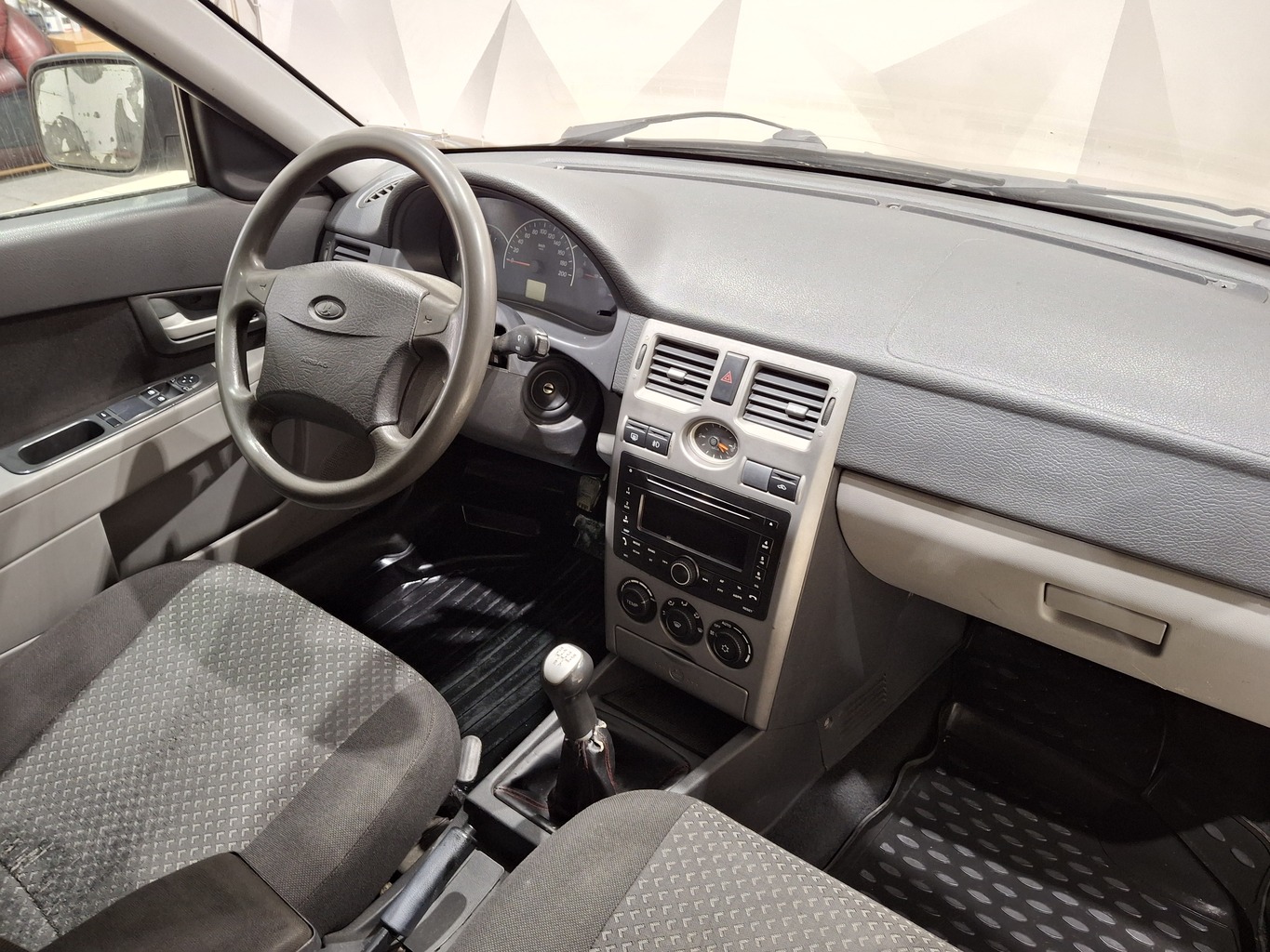 LADA PRIORA