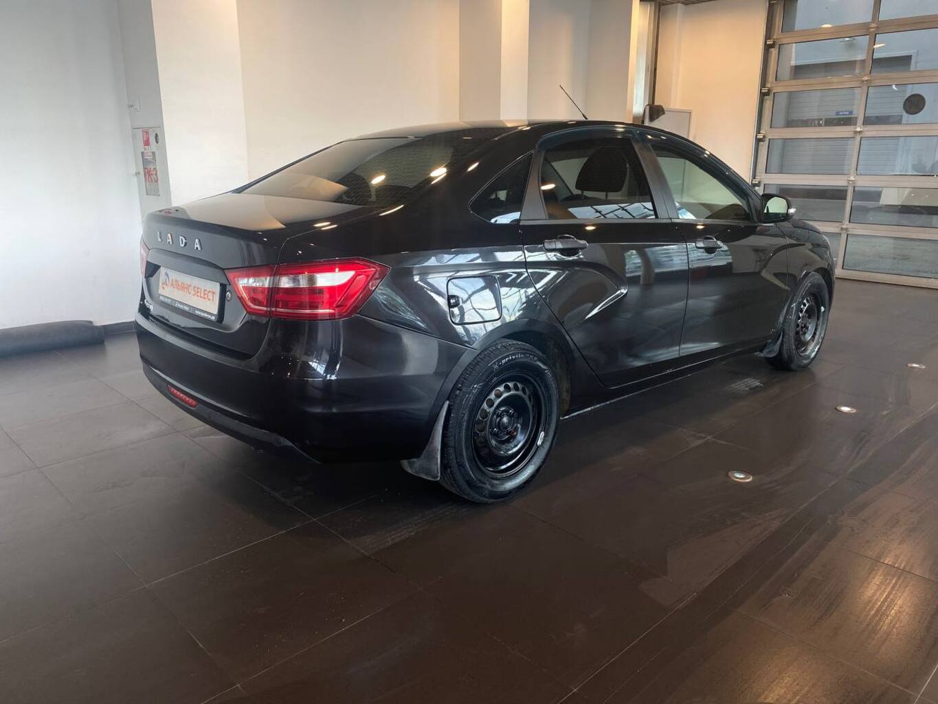LADA VESTA