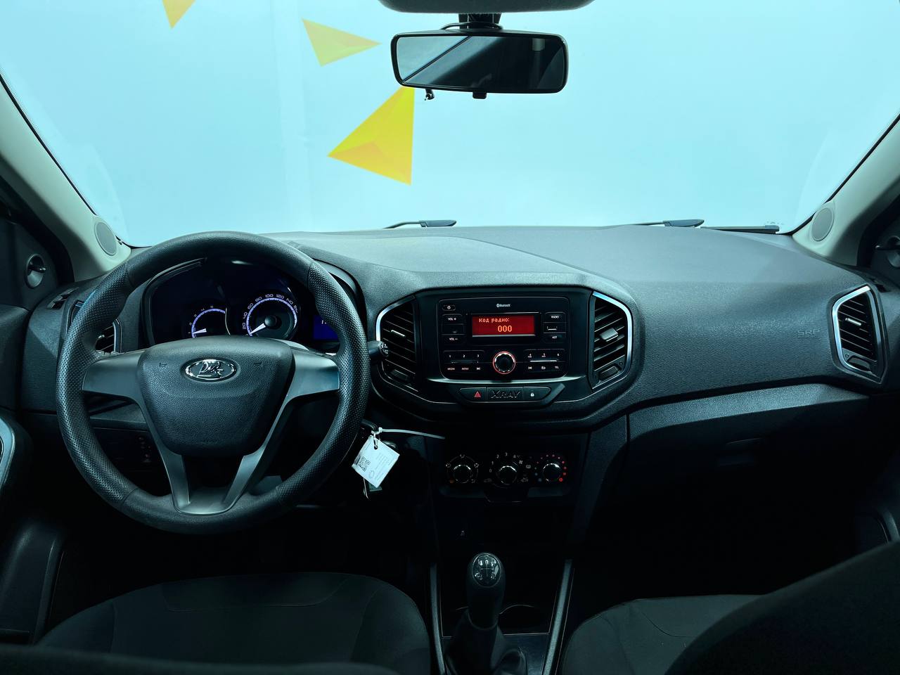 LADA XRAY