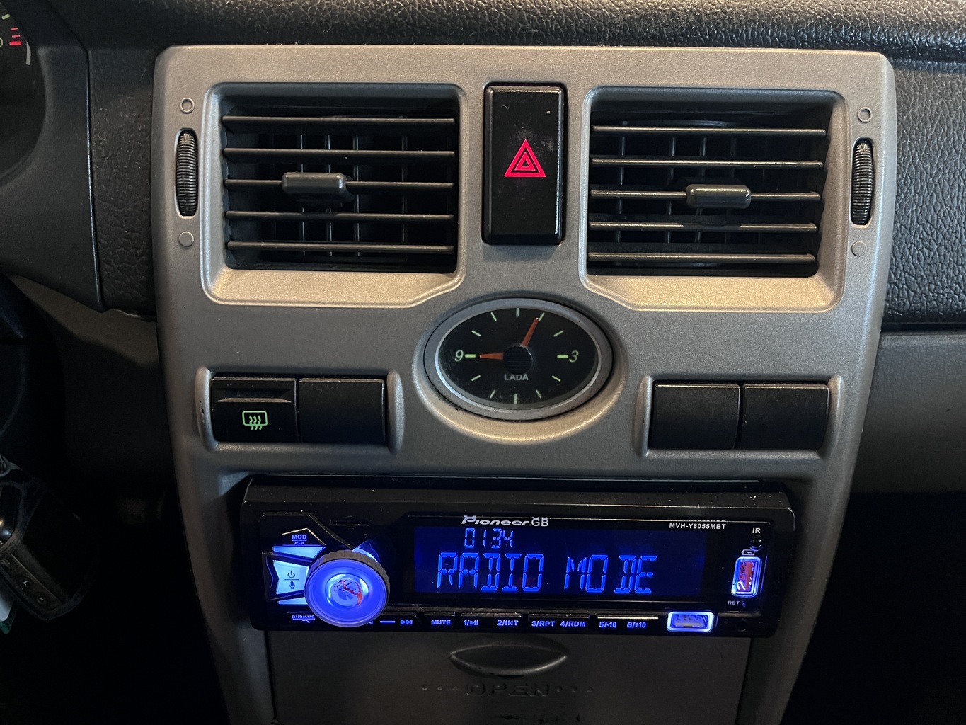 LADA PRIORA