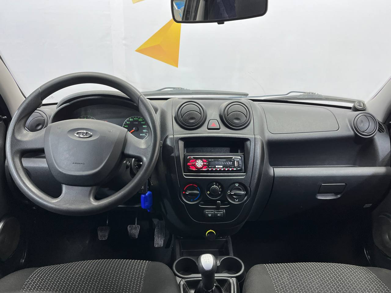 LADA GRANTA