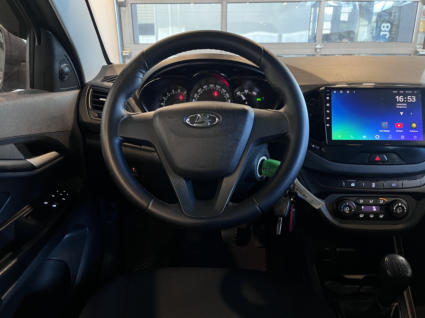 LADA VESTA