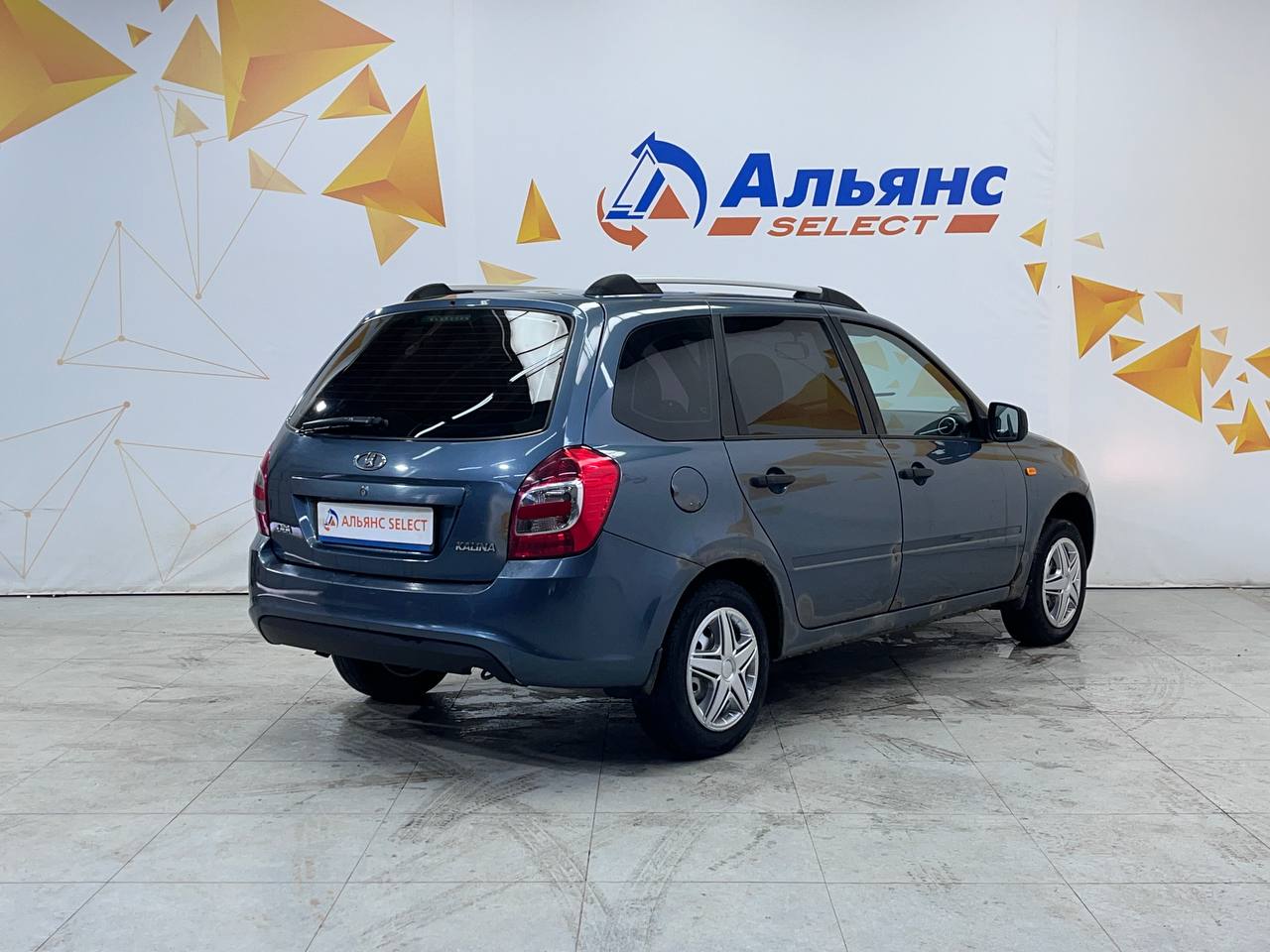LADA KALINA