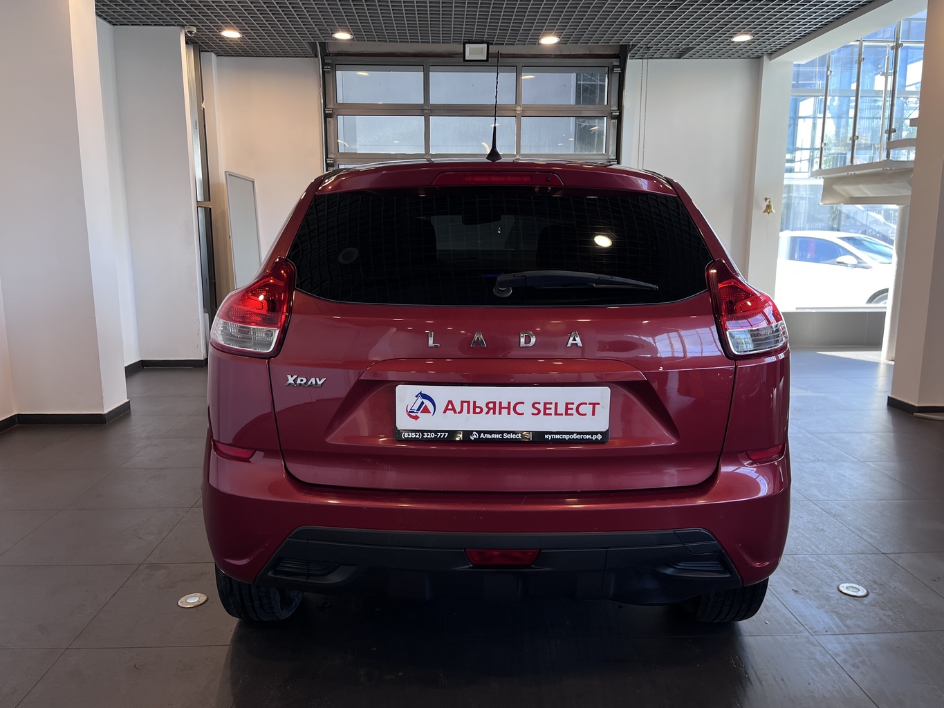 LADA XRAY