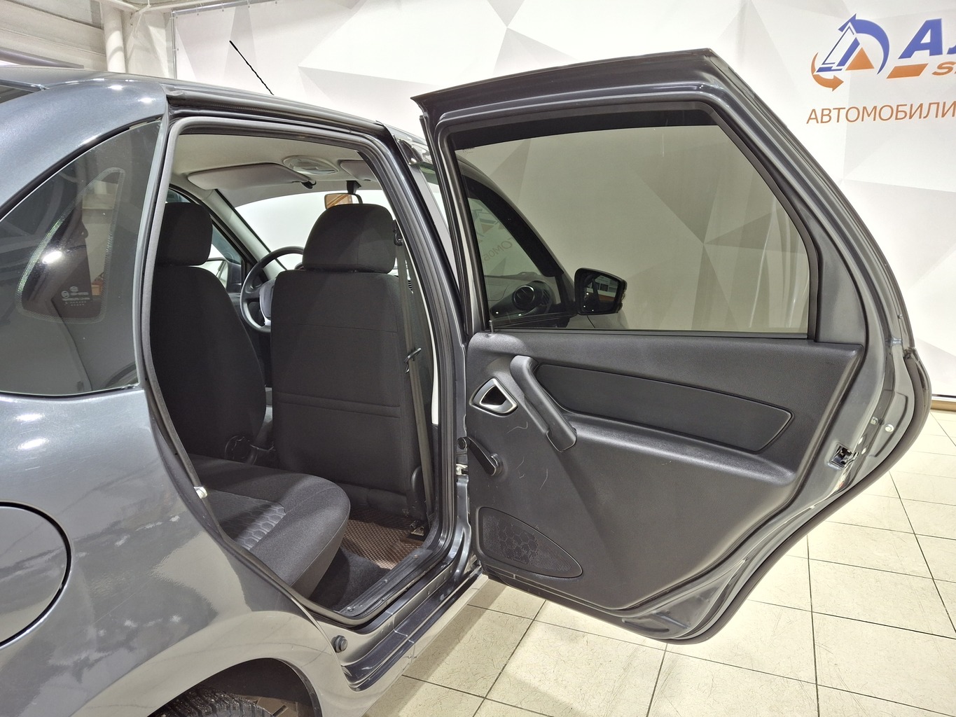 LADA GRANTA