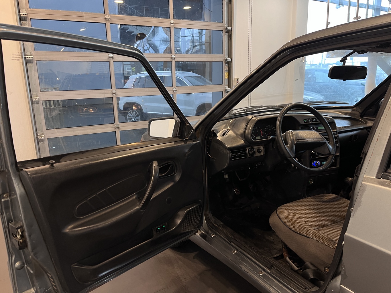 LADA 2115