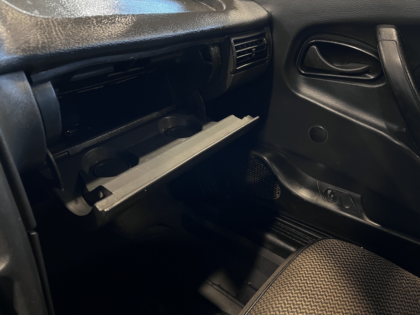 LADA 2115