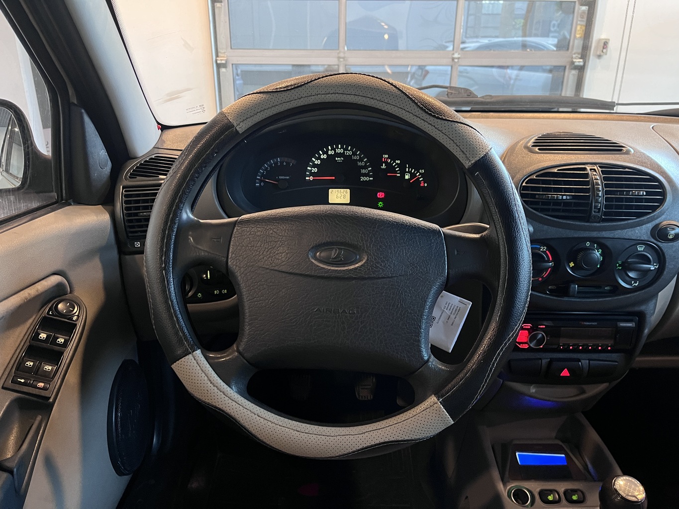 LADA KALINA