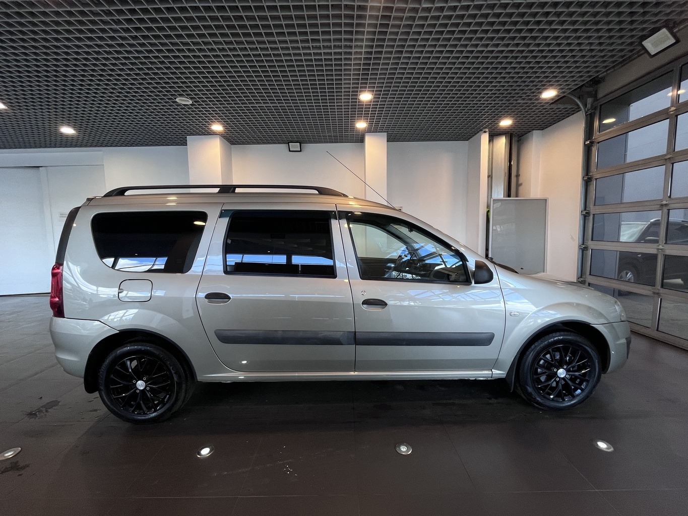 LADA LARGUS