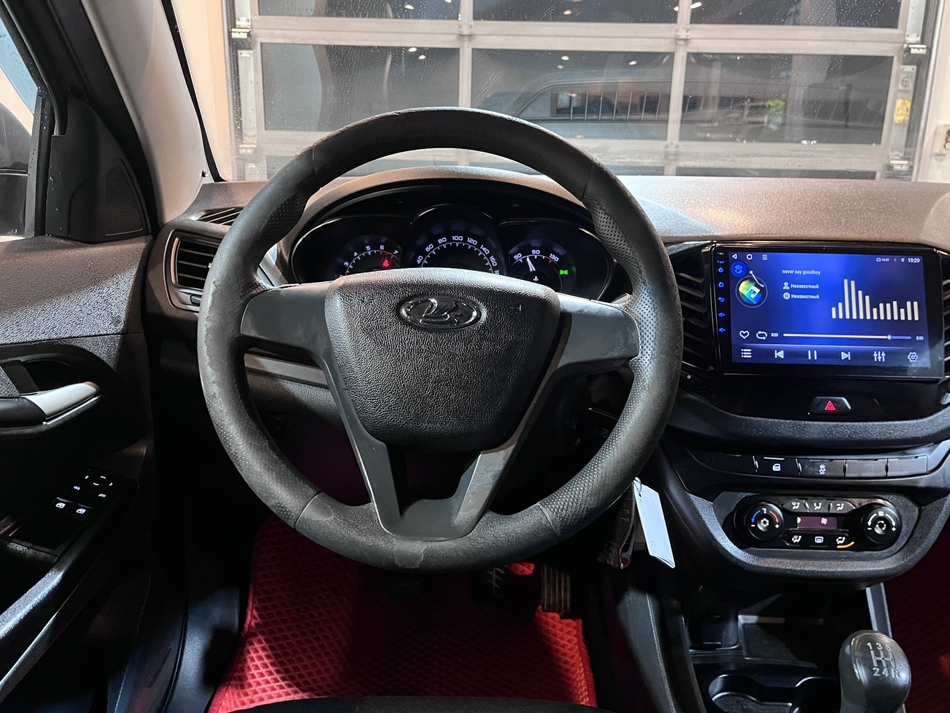 LADA VESTA