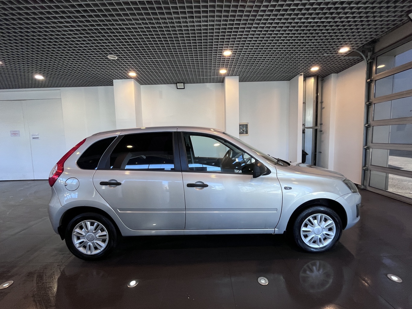 LADA KALINA