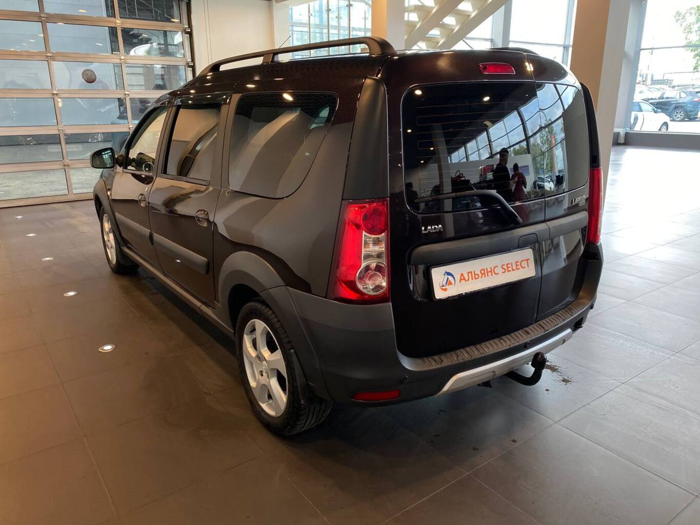 LADA KS045L  LARGUS