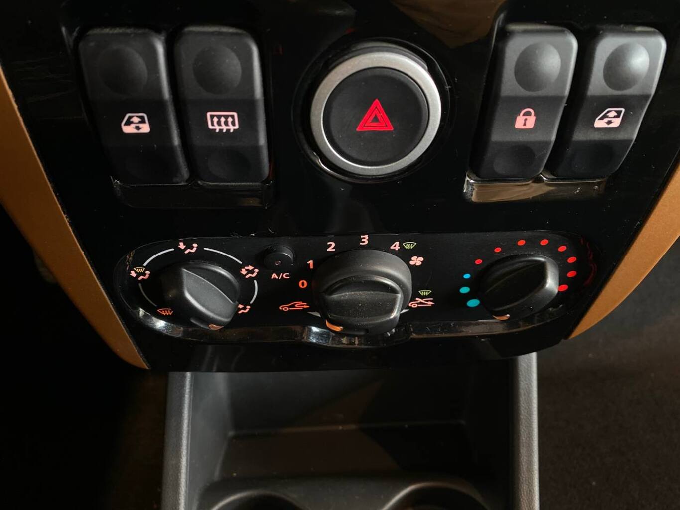 LADA KS045L  LARGUS