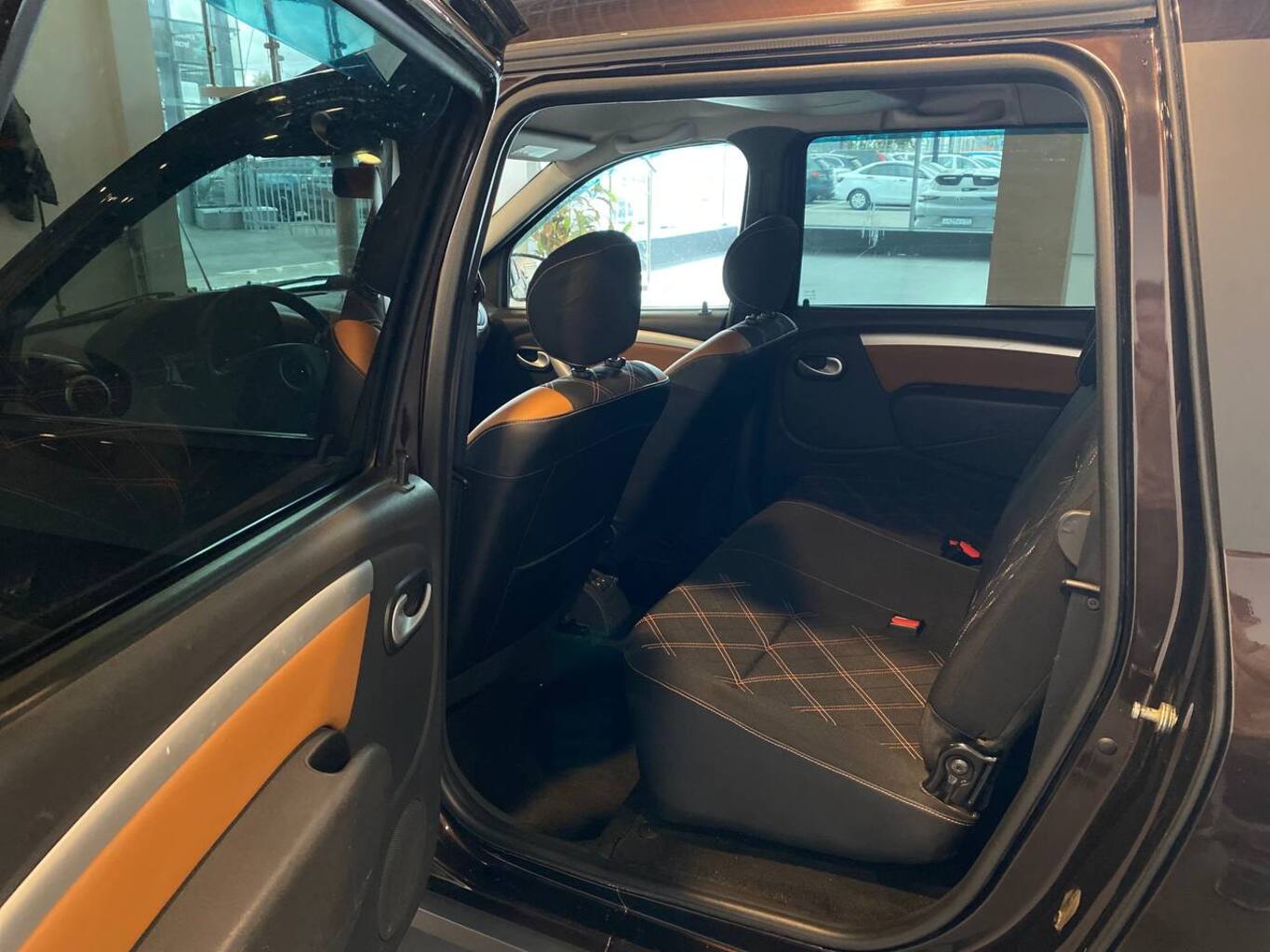 LADA KS045L  LARGUS