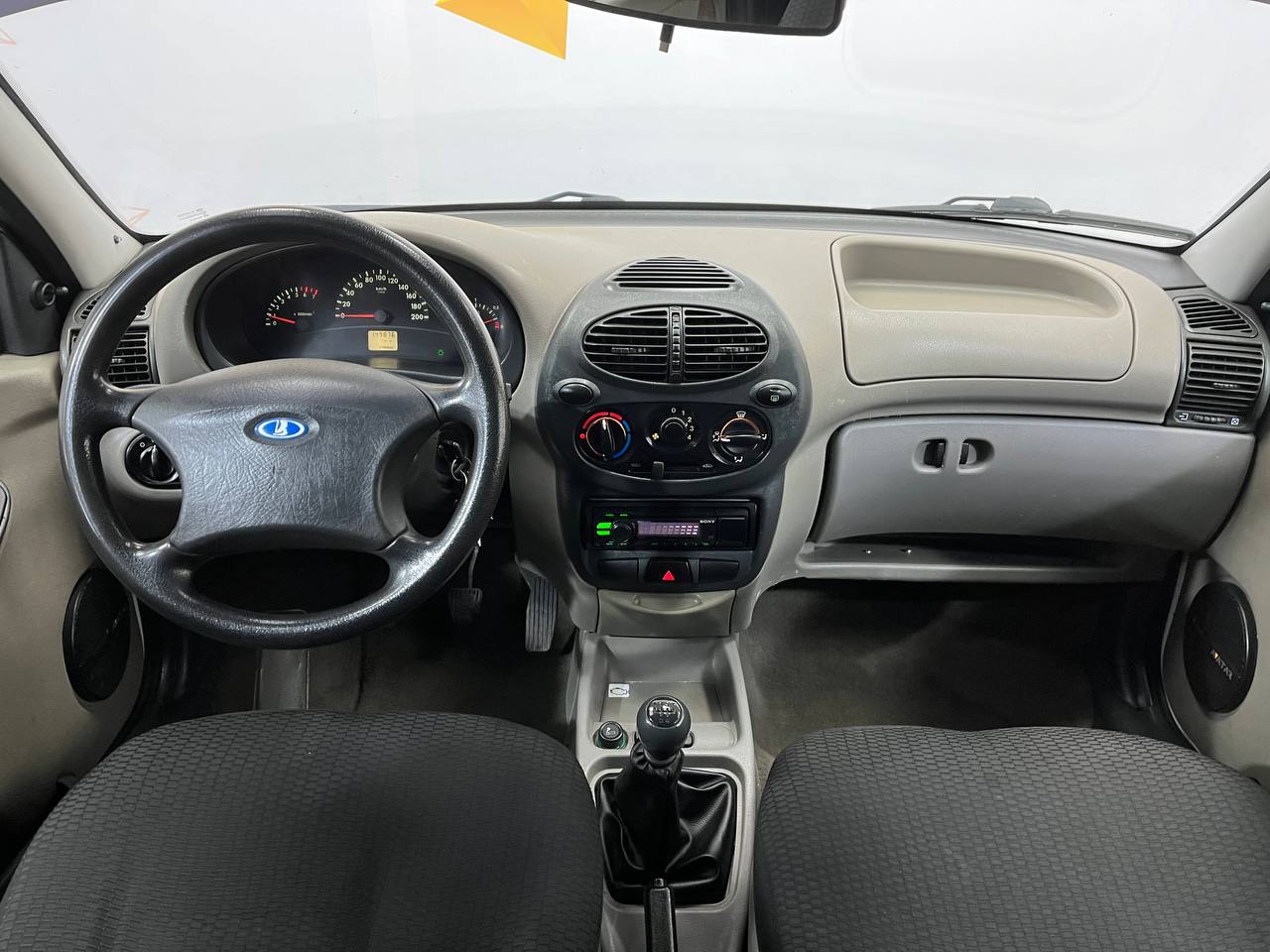 LADA KALINA