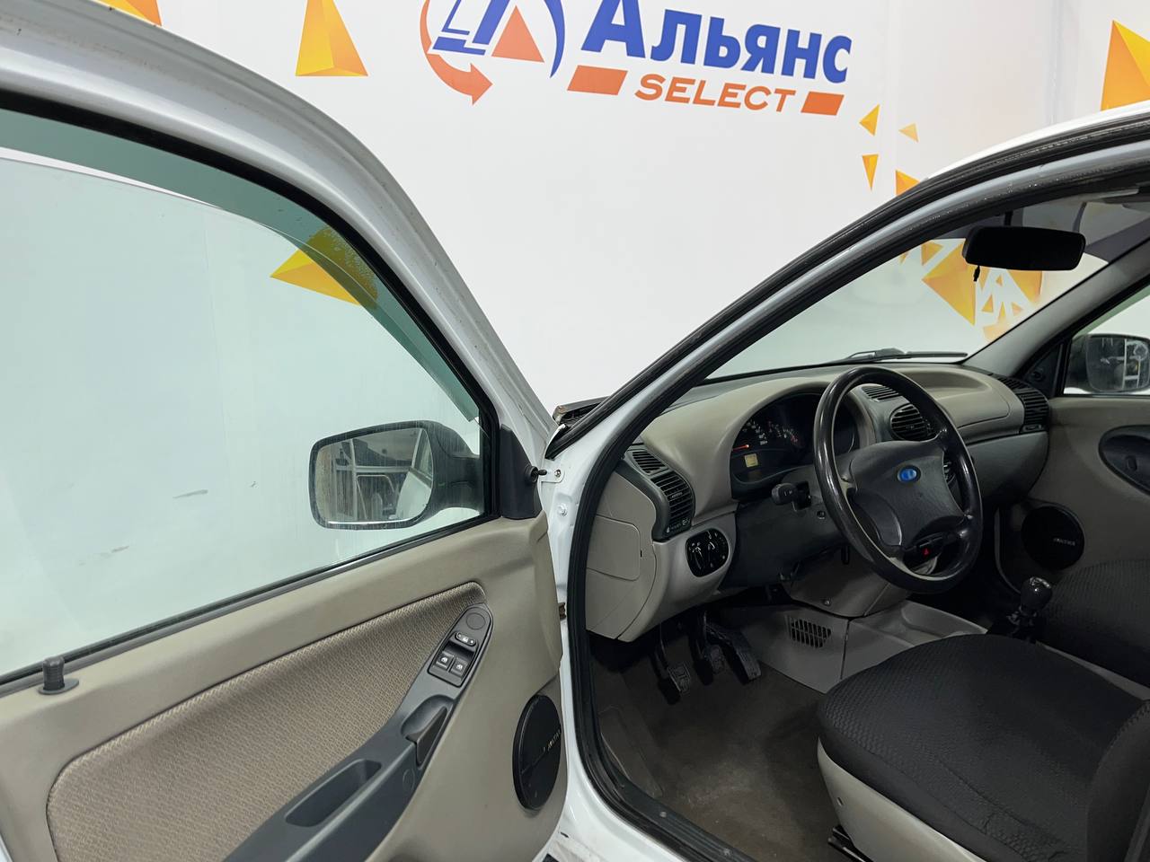 LADA KALINA