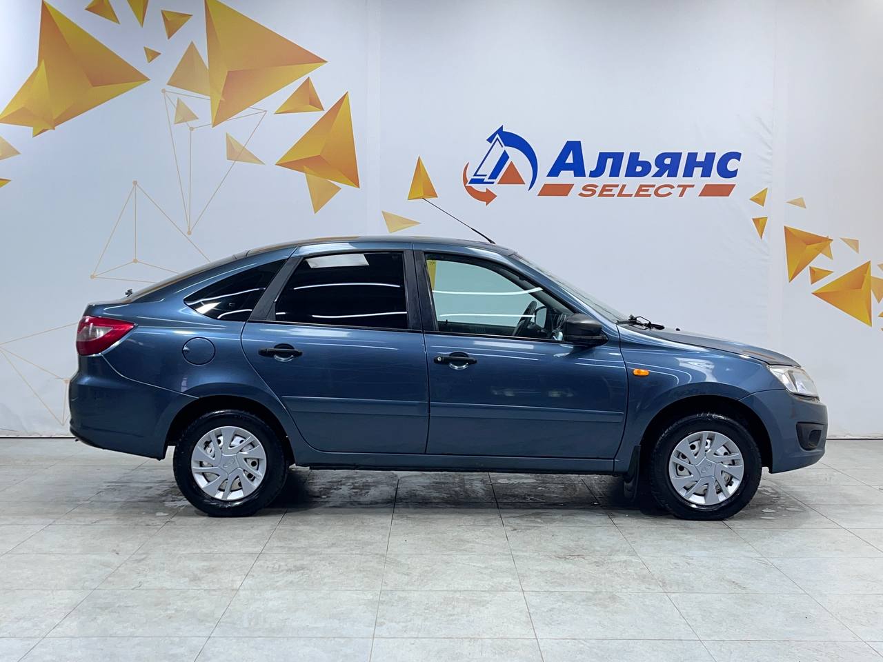 LADA GRANTA