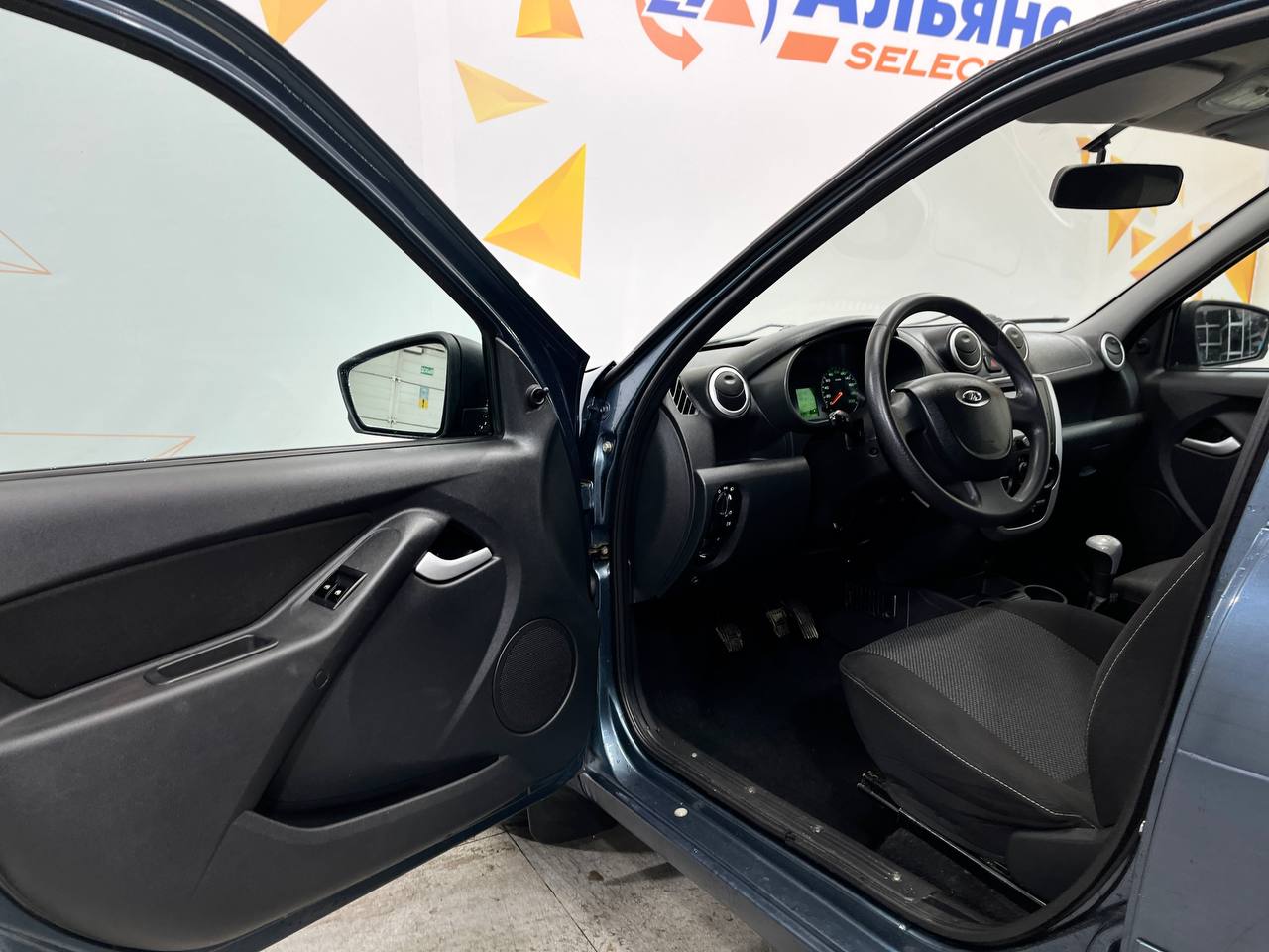 LADA GRANTA