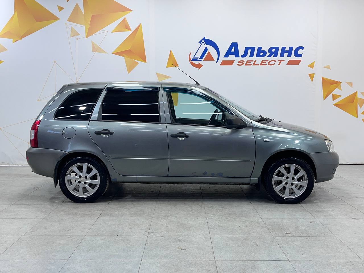 LADA KALINA