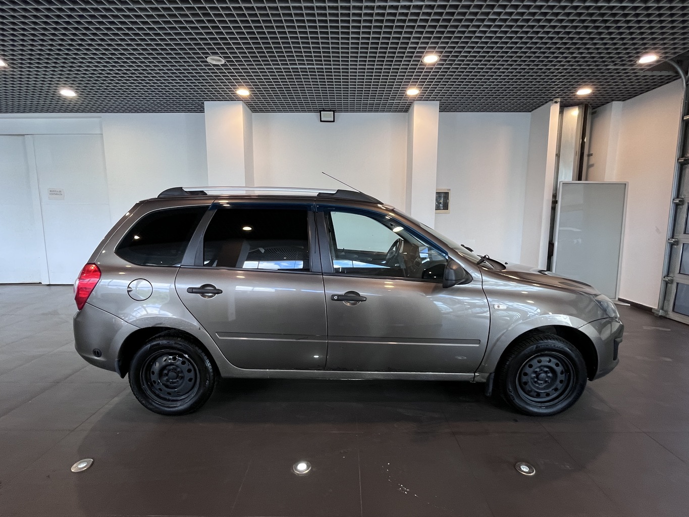 LADA KALINA