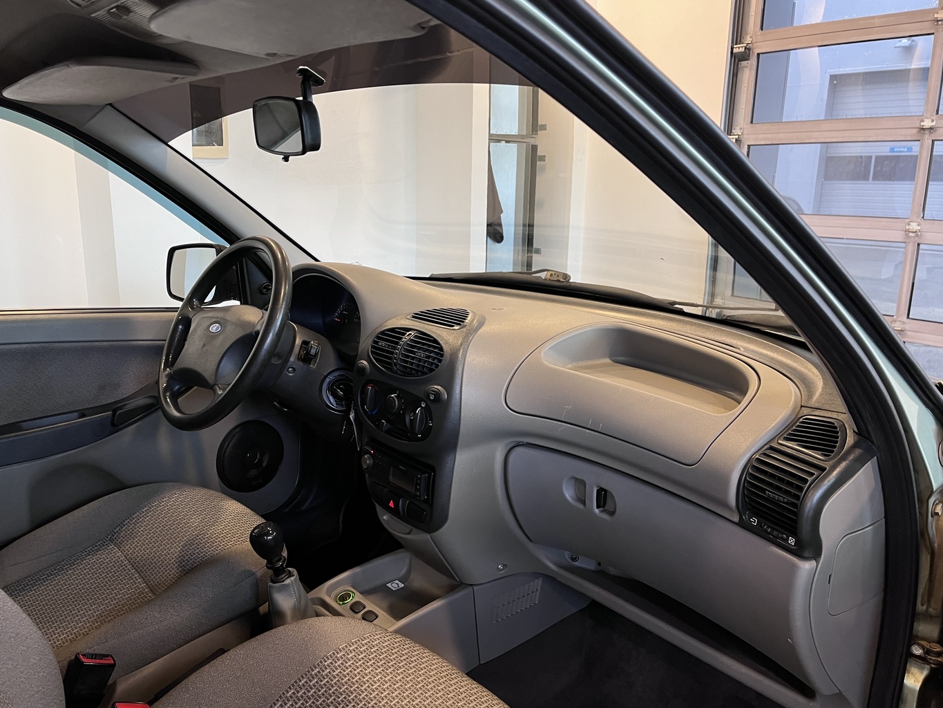 LADA KALINA